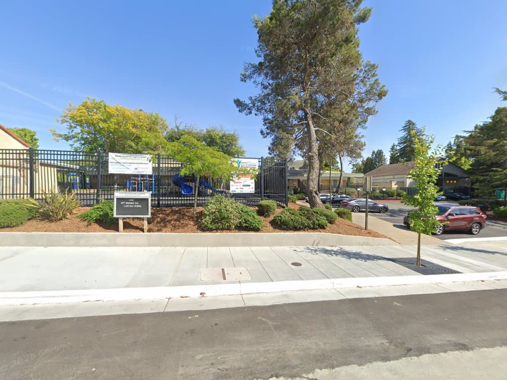 San Mateo Park Elementary campus building